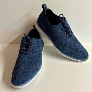 Cole Haan Grand OS sneakers in blue.In exchange condition.Size 11